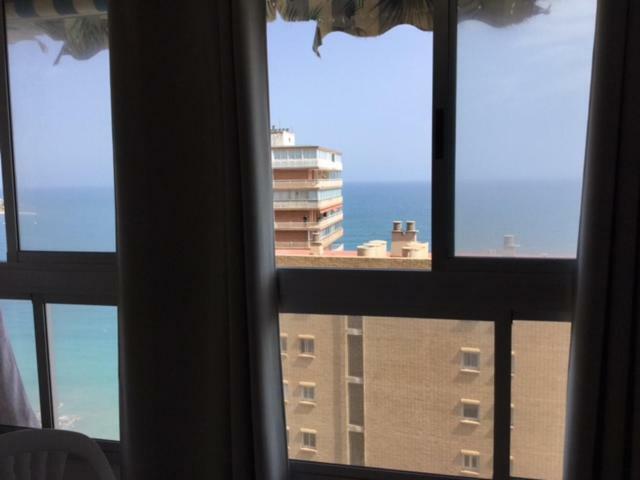 Апартаменти Apartamento En Albufereta Con Vistas Al Mar Аліканте Екстер'єр фото